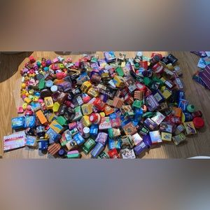 Selling Shopkins/ real littles over 100